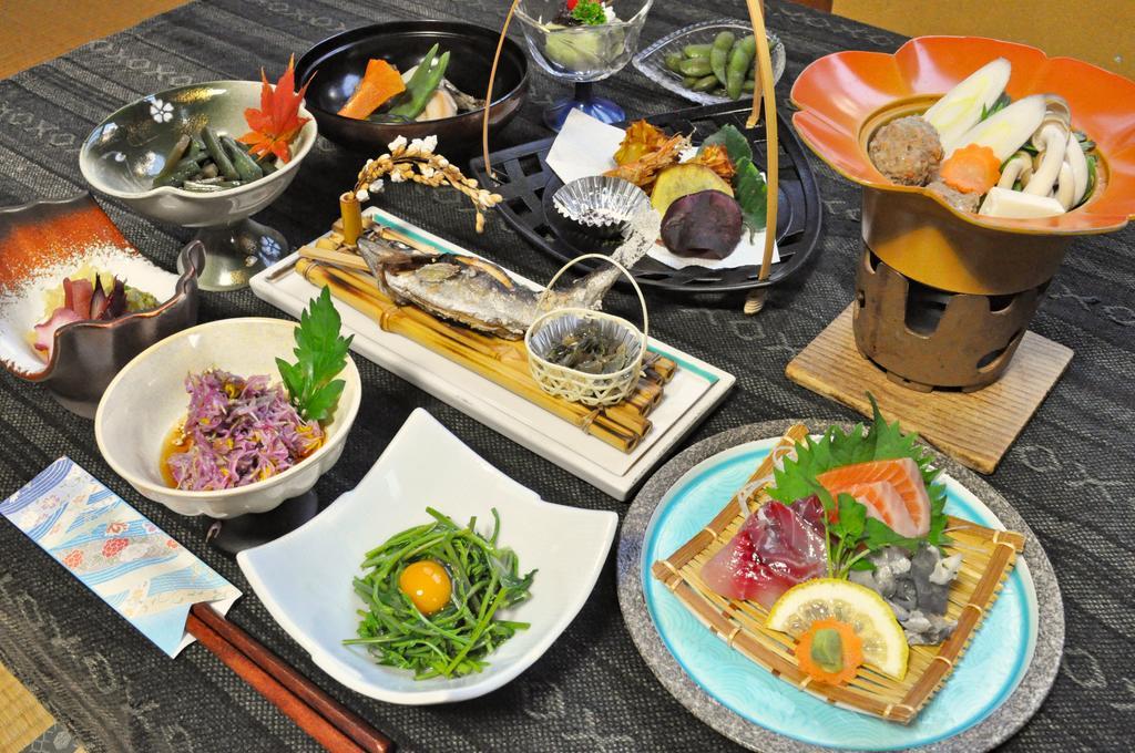 Kiyotsukan Hotel โทคะมาชิ ภายนอก รูปภาพ